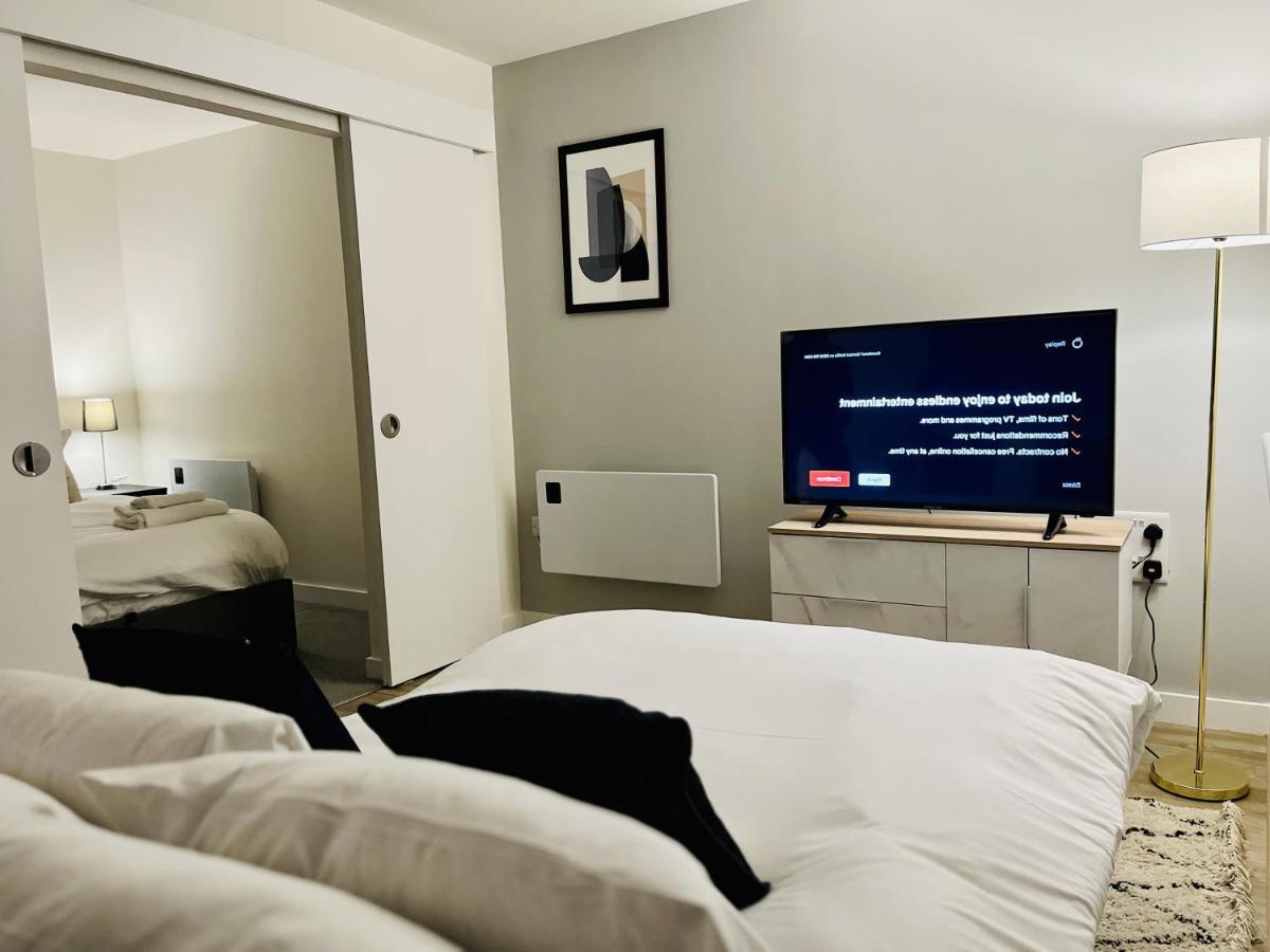 Fully Equipped One Bedroom Apartment Near Old Trafford Stadium! Manchester Kültér fotó